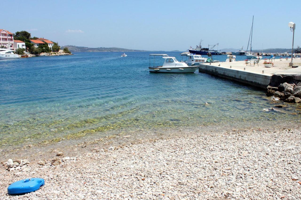 Apartments With A Parking Space Sali, Dugi Otok - 8152 Kültér fotó