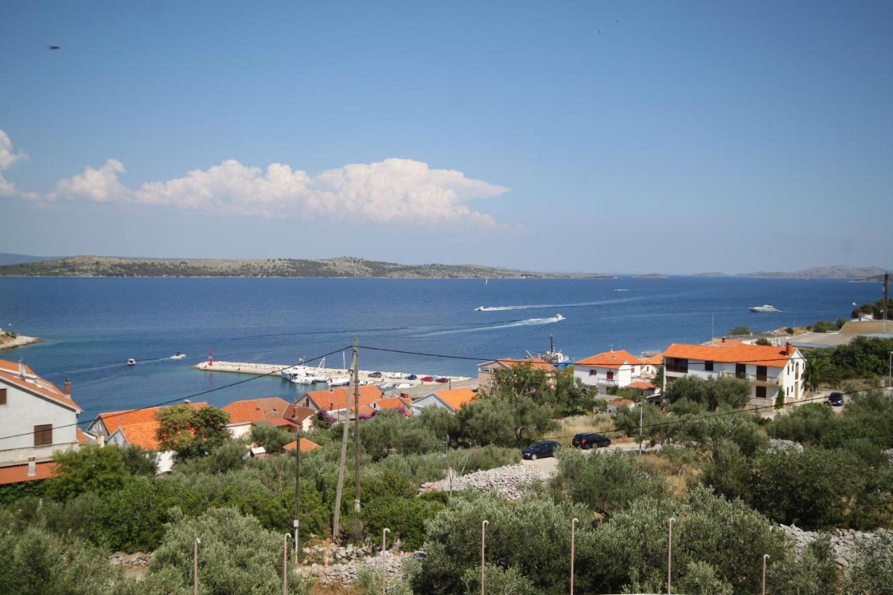 Apartments With A Parking Space Sali, Dugi Otok - 8152 Kültér fotó